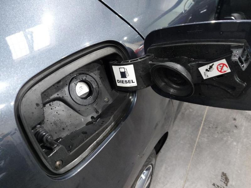 Used RENAULT Megane 1.6 dCi 165ch energy GT EDC 2018 Blanc € 16990 in Lesménils