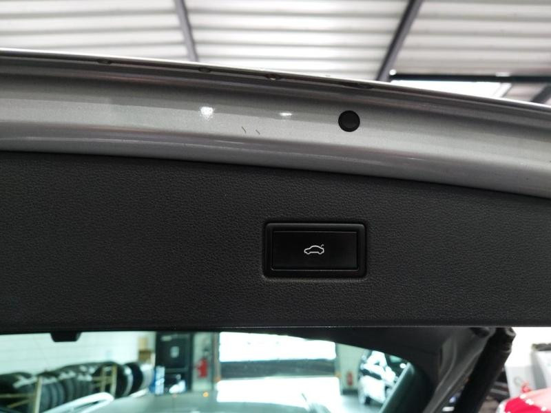 Used VOLKSWAGEN Tiguan 2.0 TDI 150ch Match DSG7 Euro6d-T 2020 Reflet d'Argent métallisée € 22990 in Lesménils