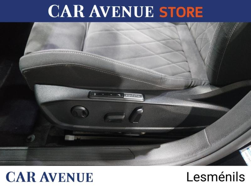 Occasion VOLKSWAGEN Golf 2.0 TDI SCR 150ch  Style 1st DSG7 2020 Noir Intense nacrée 22490 € à Lesménils