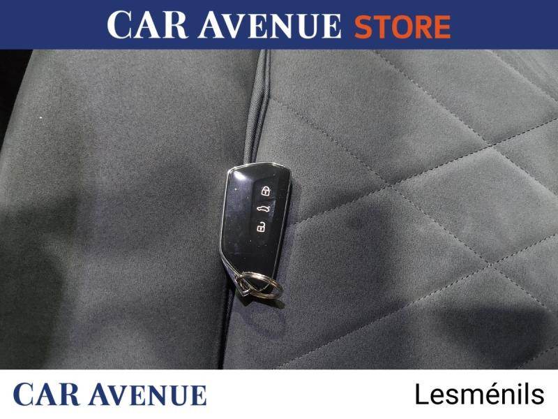 Occasion VOLKSWAGEN Golf 2.0 TDI SCR 150ch  Style 1st DSG7 2020 Noir Intense nacrée 22490 € à Lesménils