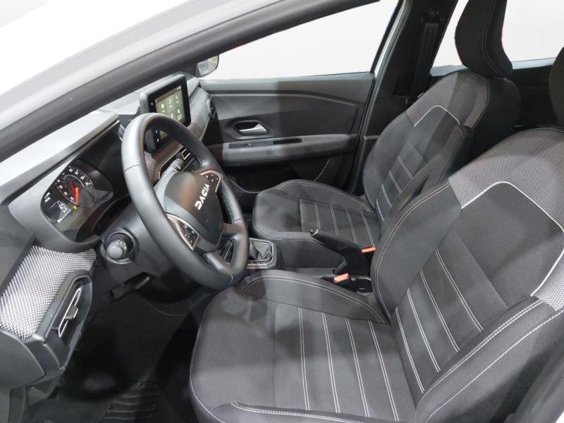 Used DACIA Sandero 1.0 TCe 90ch Expression CVT 2024 Blanc € 15290 in Lesménils