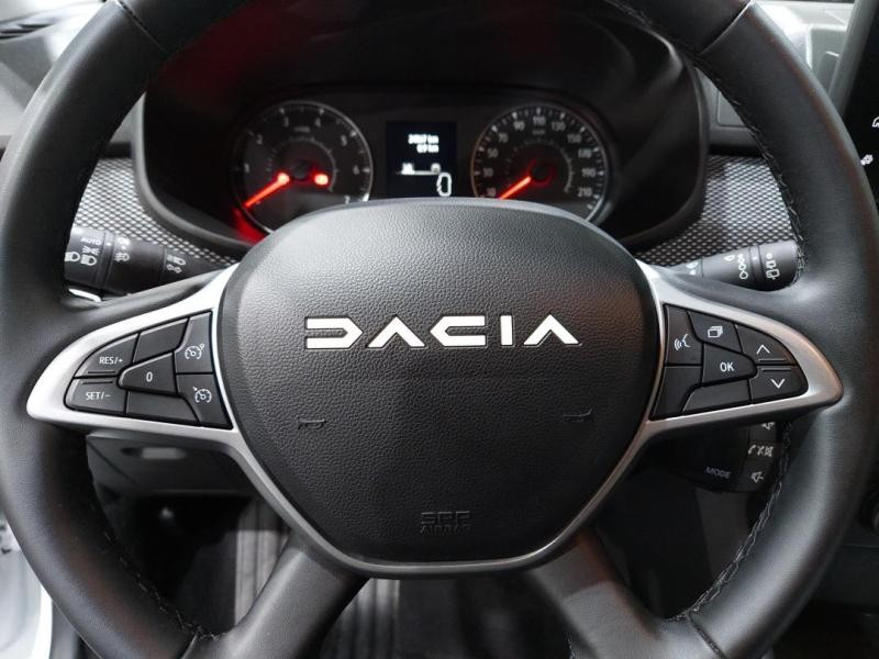 Used DACIA Sandero 1.0 TCe 90ch Expression CVT 2024 Blanc € 15290 in Lesménils