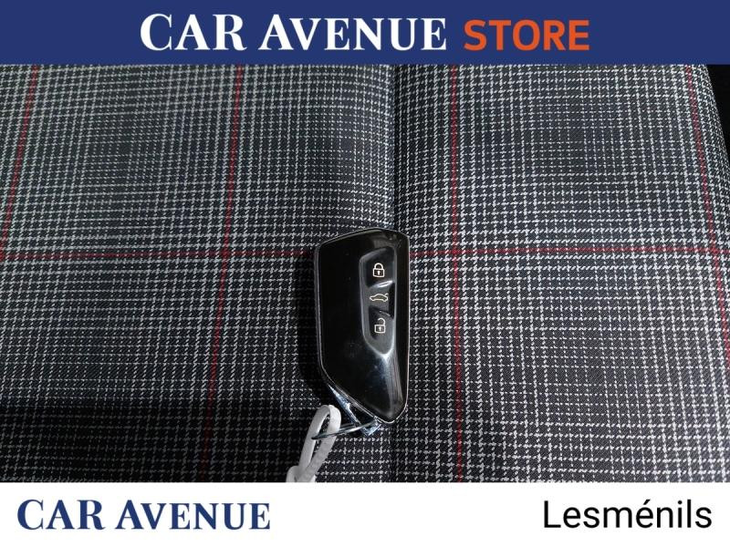 Used VOLKSWAGEN Golf 2.0 TSI 245ch GTI DSG7 2020 Blanc € 26990 in Lesménils