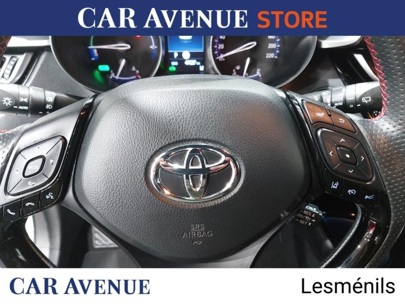 Used TOYOTA C-HR 2.0 Hybride 184ch GR Sport E-CVT 2023 Blanc € 23990 in Lesménils