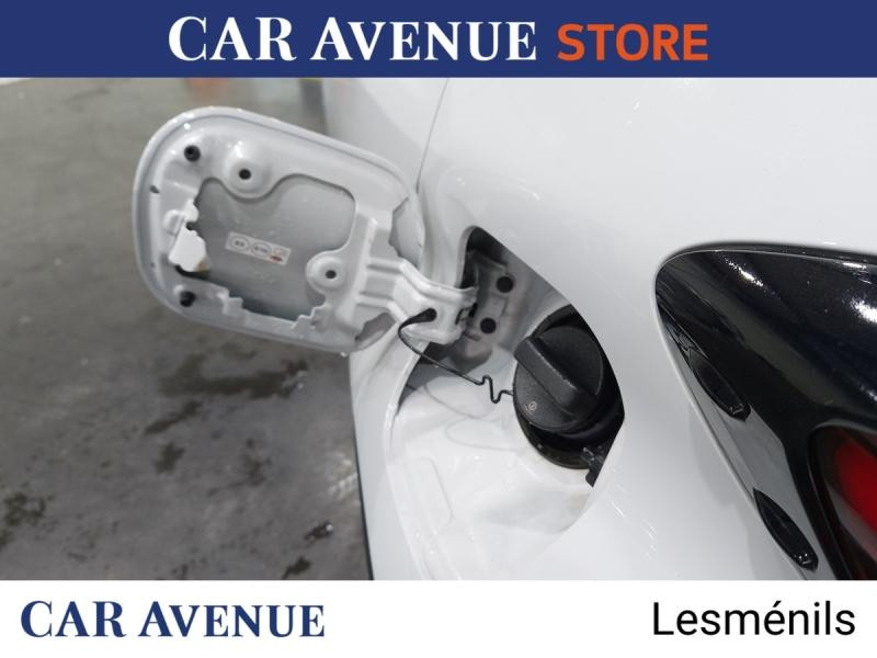 Used TOYOTA C-HR 2.0 Hybride 184ch GR Sport E-CVT 2023 Blanc € 23990 in Lesménils