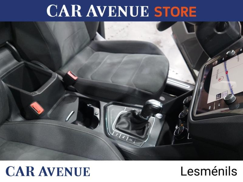 Used VOLKSWAGEN Tiguan 2.0 TDI 150ch Carat DSG7 2019 Blanc Pur € 21990 in Lesménils