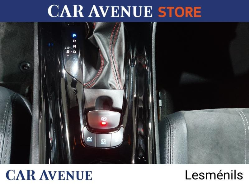 Used TOYOTA C-HR 2.0 Hybride 184ch GR Sport E-CVT 2023 Blanc € 23990 in Lesménils