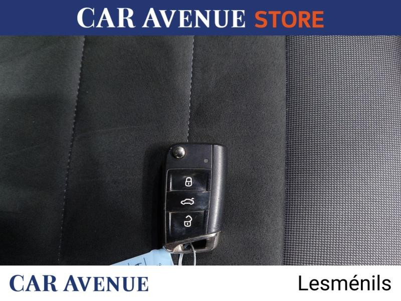 Occasion VOLKSWAGEN Golf 1.4 TSI 125ch BlueMotion Technology Carat DSG7 5p 2017 Gris Indium 15990 € à Lesménils