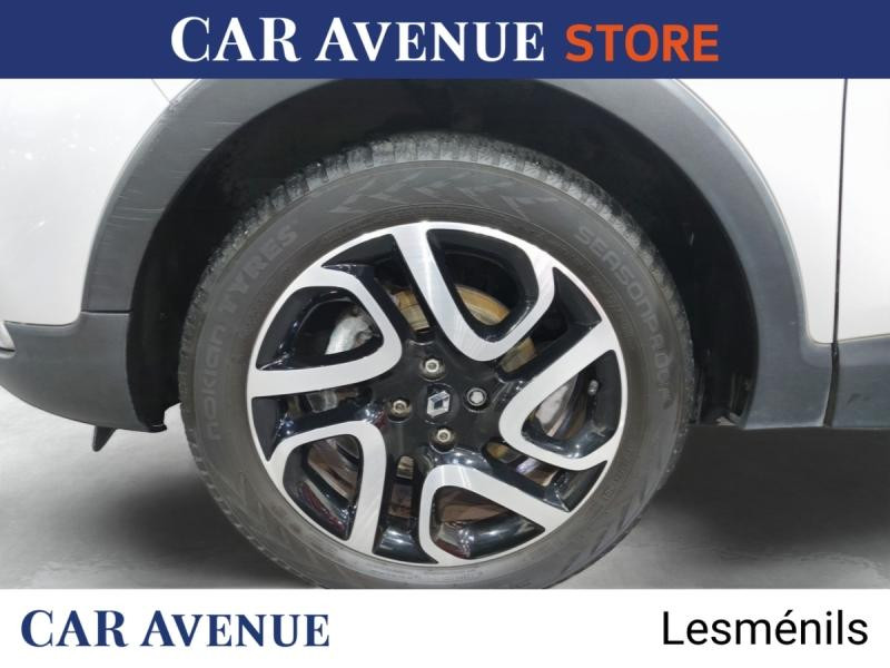 Used RENAULT Captur 1.2 TCe 120ch Stop&Start energy Intens EDC Euro6 2015 2015 Gris € 9990 in Lesménils