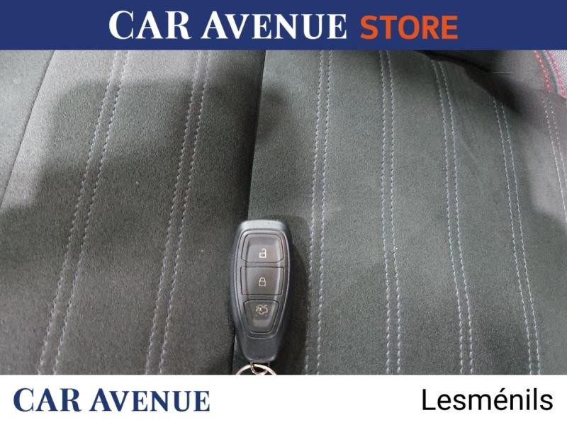 Used FORD Kuga 2.0 TDCi 150ch Stop&Start ST-Line 4x2 2019 Blanc Glacier € 15990 in Lesménils