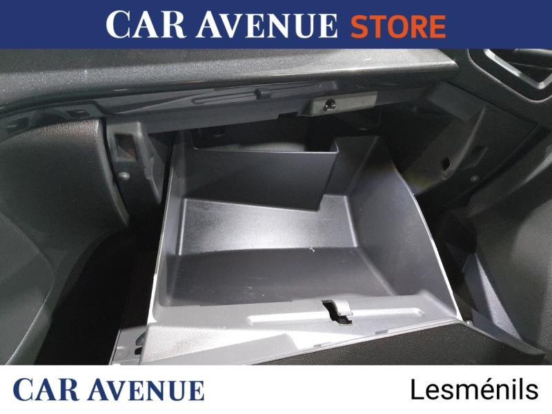 Used FORD Kuga 2.0 TDCi 150ch Stop&Start ST-Line 4x2 2019 Blanc Glacier € 15990 in Lesménils