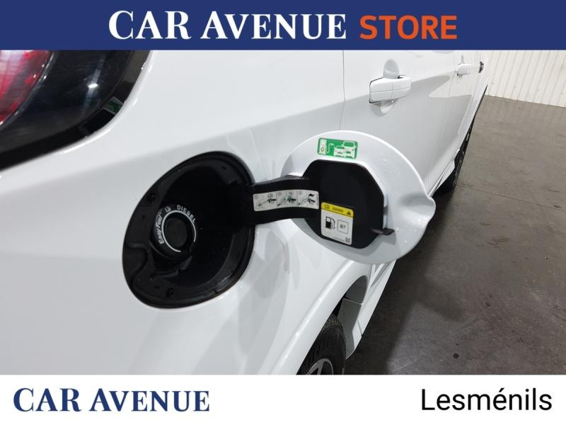 Used FORD Kuga 2.0 TDCi 150ch Stop&Start ST-Line 4x2 2019 Blanc Glacier € 15990 in Lesménils