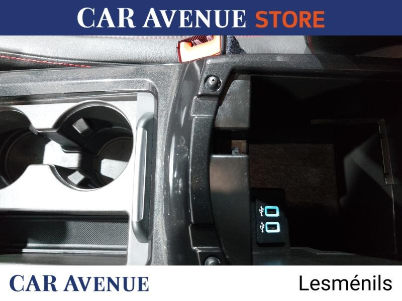 Used FORD Kuga 2.0 TDCi 150ch Stop&Start ST-Line 4x2 2019 Blanc Glacier € 15990 in Lesménils