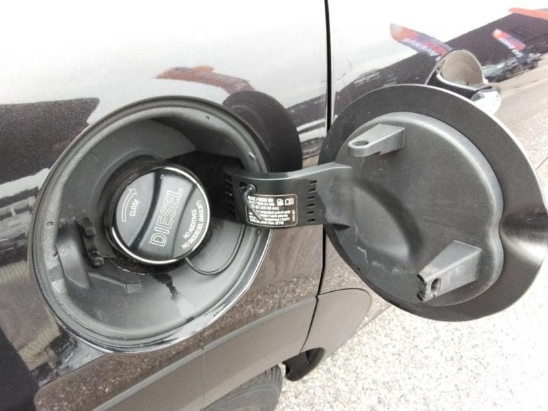 Occasion MINI Mini 5 Portes One 102ch 2015 Noir 8490 € à Lesménils