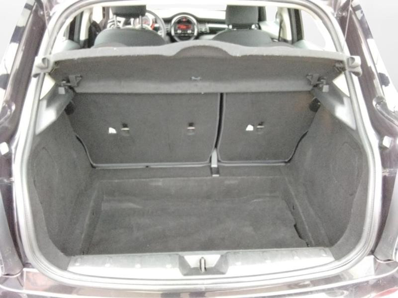 Occasion MINI Mini 5 Portes One 102ch 2015 Noir 8490 € à Lesménils