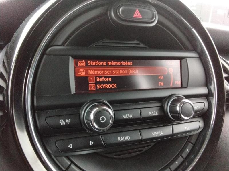 Occasion MINI Mini 5 Portes One 102ch 2015 Noir 8490 € à Lesménils