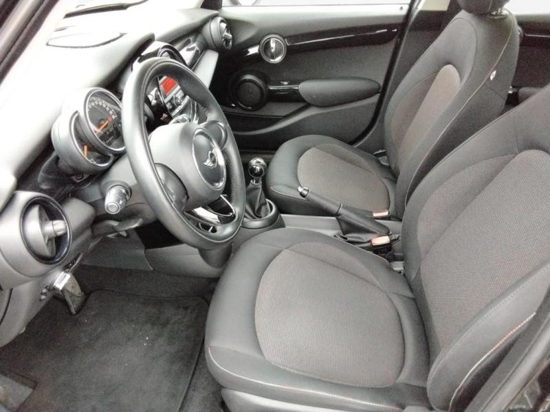 Occasion MINI Mini 5 Portes One 102ch 2015 Noir 8490 € à Lesménils
