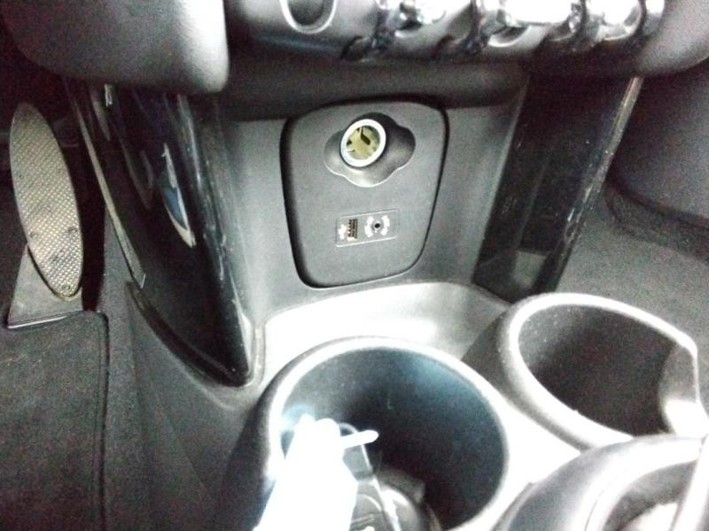 Occasion MINI Mini 5 Portes One 102ch 2015 Noir 8490 € à Lesménils