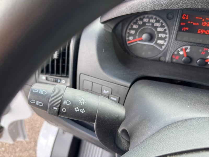 Used PEUGEOT Boxer Fg 333 L2H2 2.2 BlueHDi S&S 140ch Premium 2022 Blanc Icy € 18490 in Lesménils