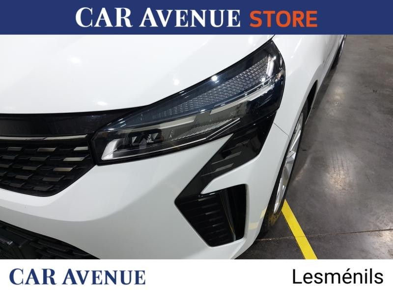 Used RENAULT Clio 1.0 TCe 90ch Evolution X-Tronic 2025 Blanc € 17990 in Lesménils