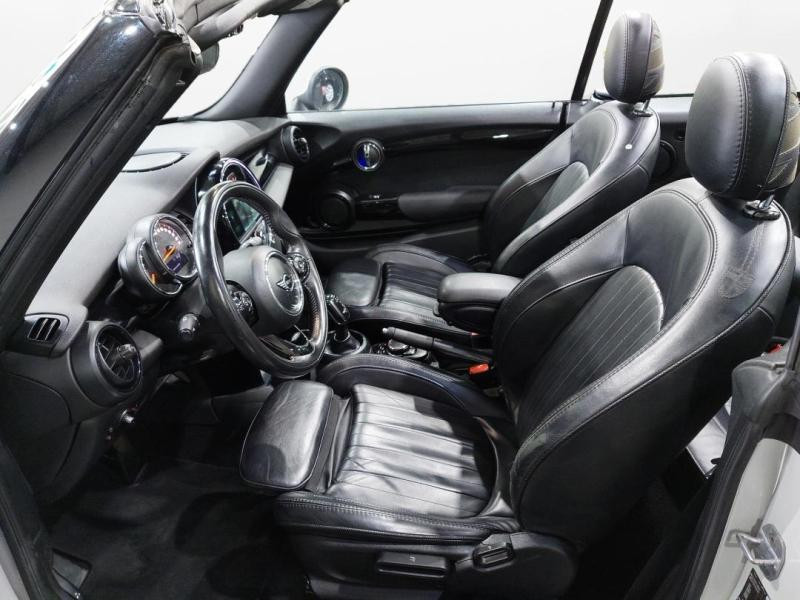 Occasion MINI Cabrio Cooper S 192ch Exquisite BVA7 Euro6d-T 2018 White Silver 17490 € à Lesménils