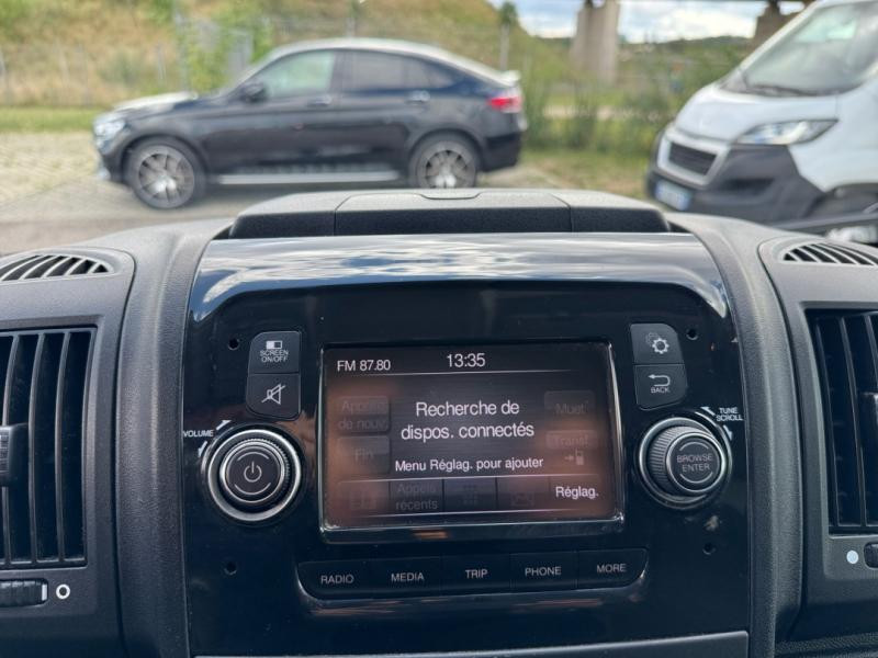 Used PEUGEOT Boxer Fg 333 L2H2 2.2 BlueHDi S&S 140ch Premium 2022 Blanc Icy € 18490 in Lesménils