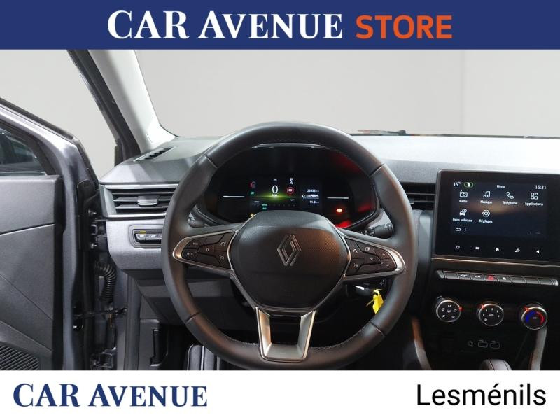 Used RENAULT Clio 1.0 TCe 90ch Evolution X-Tronic 2025 Blanc € 17990 in Lesménils