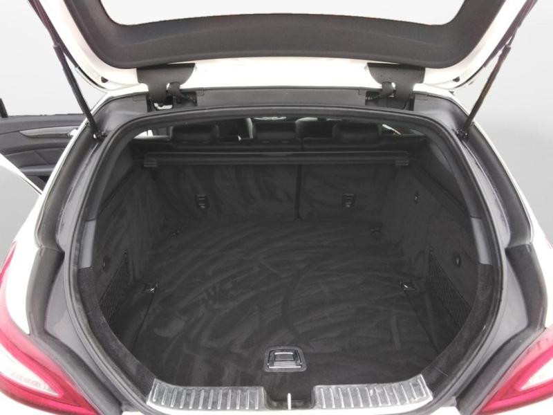 Used MERCEDES-BENZ CLS Shooting Brake 350 d CLS 2017 Blanc diamant brillant designo € 21990 in Lesménils