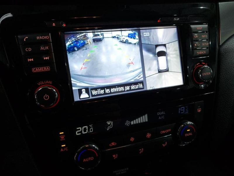 Used NISSAN Qashqai 1.2L DIG-T 115ch N-Connecta Xtronic 129g 2018 Gris Squale € 12990 in Lesménils