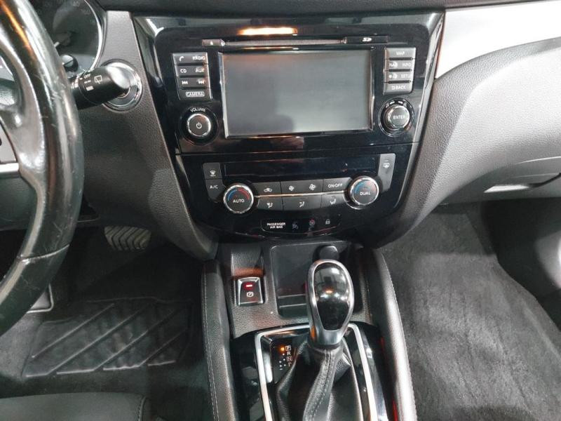 Used NISSAN Qashqai 1.2L DIG-T 115ch N-Connecta Xtronic 129g 2018 Gris Squale € 12990 in Lesménils