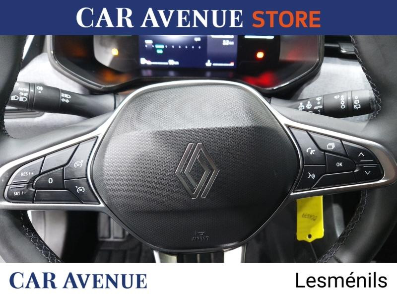 Used RENAULT Clio 1.0 TCe 90ch Evolution X-Tronic 2025 Blanc € 17990 in Lesménils