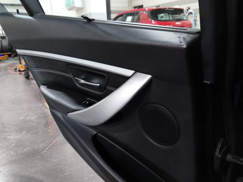 Used BMW Série 3 330eA 252ch Luxury 2018 Saphirschwarz € 19990 in Lesménils