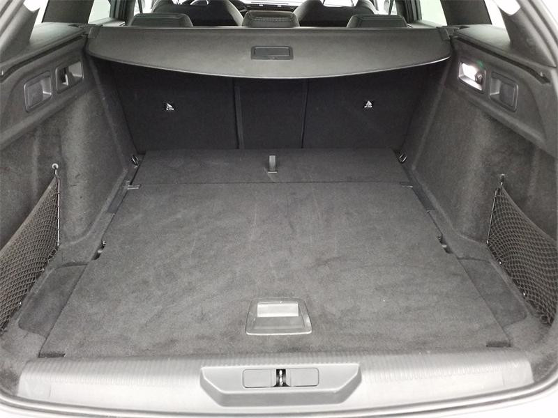 Used PEUGEOT 308 SW 1.2 PureTech 130ch S&S Allure 2024 Blanc Okénite (M) € 15490 in Lesménils