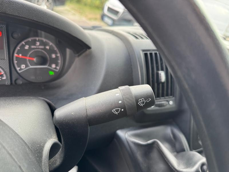 Used PEUGEOT Boxer Fg 333 L2H2 2.2 BlueHDi S&S 140ch Premium 2022 Blanc Icy € 18490 in Lesménils