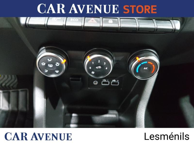 Used RENAULT Clio 1.0 TCe 90ch Evolution X-Tronic 2025 Blanc € 17990 in Lesménils