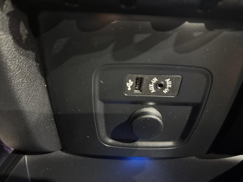 Used MINI Countryman Cooper 136ch Chili 2017 Bleu € 15490 in Lesménils