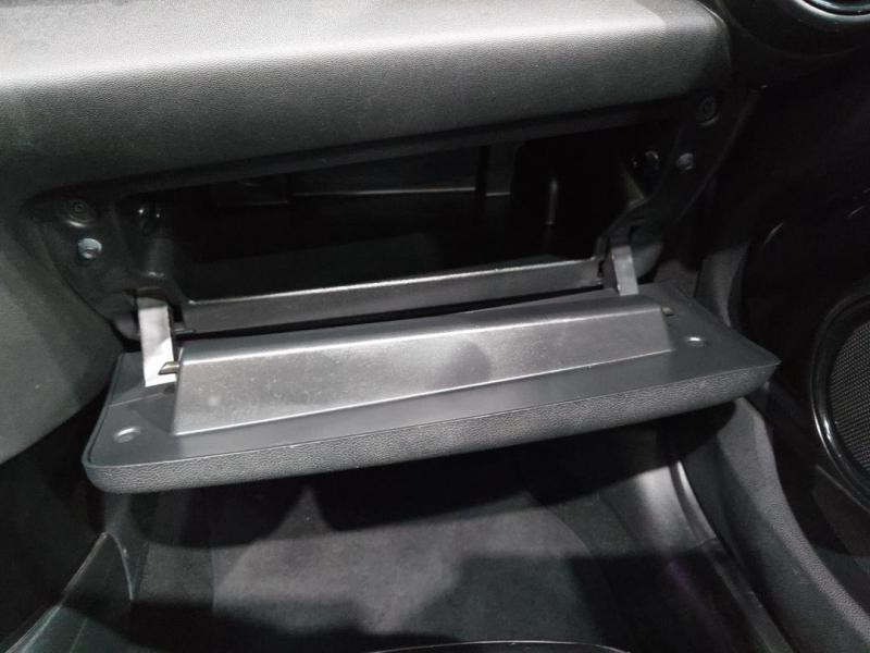 Occasion MINI Cabrio Cooper S 192ch Exquisite BVA7 Euro6d-T 2018 White Silver 17490 € à Lesménils