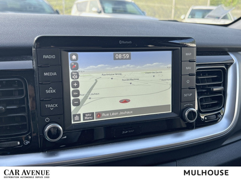 Occasion KIA Stonic 100 Design Caméra GPS CarPlay Garantie 08/27 2020 Rouge Grenadine 15500 € à Mulhouse