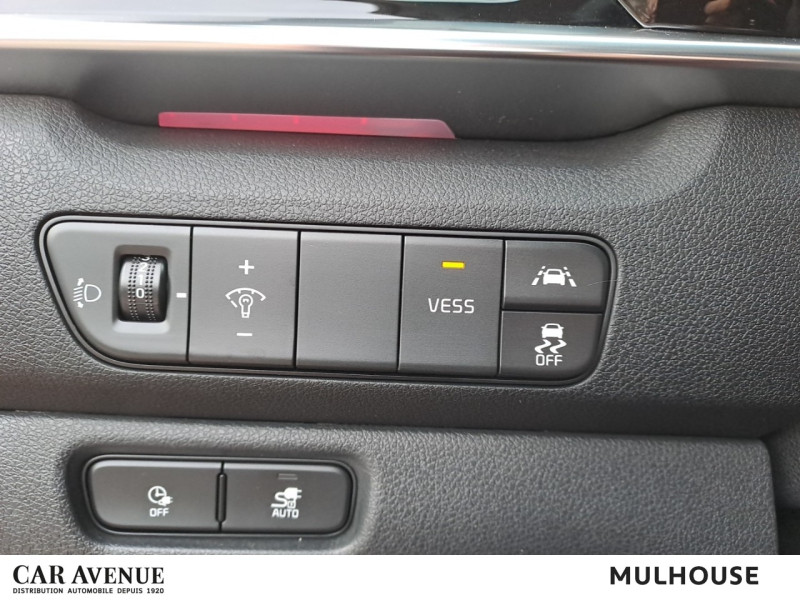 Used KIA e-Niro Active 204 CLIM GPS CAMERA GARANTIE 09/28 2021 Rouge Magma métallisé € 21990 in Mulhouse