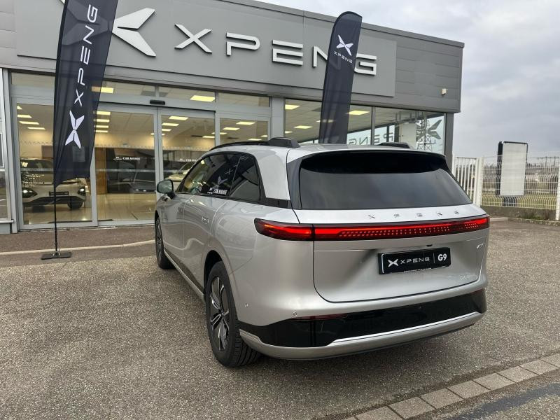 Occasion XPENG G9 Standard pack premium dynaudio attelage 460 km d'autonomie recharge 20min 2024 Silver Frost 51990 € à Mulhouse