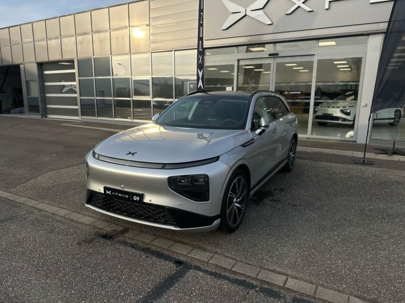 Used XPENG G9 Performance 551ch 4x4 520kms d'autonomie recharge rapide -20min 2024 Silver Frost € 59990 in Mulhouse