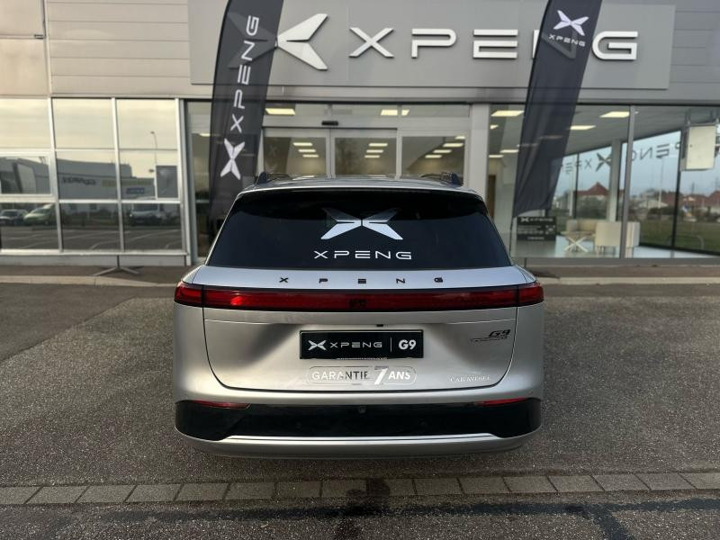 Used XPENG G9 Performance 551ch 4x4 520kms d'autonomie recharge rapide -20min 2024 Silver Frost € 59990 in Mulhouse