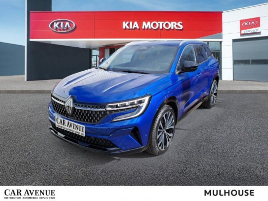 Used RENAULT Austral 1.2 E-Tech full hybrid 200ch Iconic- 23 GARANTIE 12 MOIS 2023 Bleu Iron/Toit Noir Etoilé € 30,990 in Mulhouse