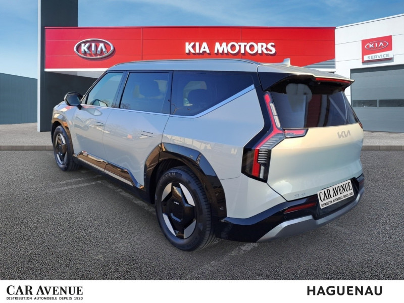 Occasion KIA EV9 204ch Earth 2WD 2023 Gris Ivoire Glossy métallisé 56490 € à Mulhouse
