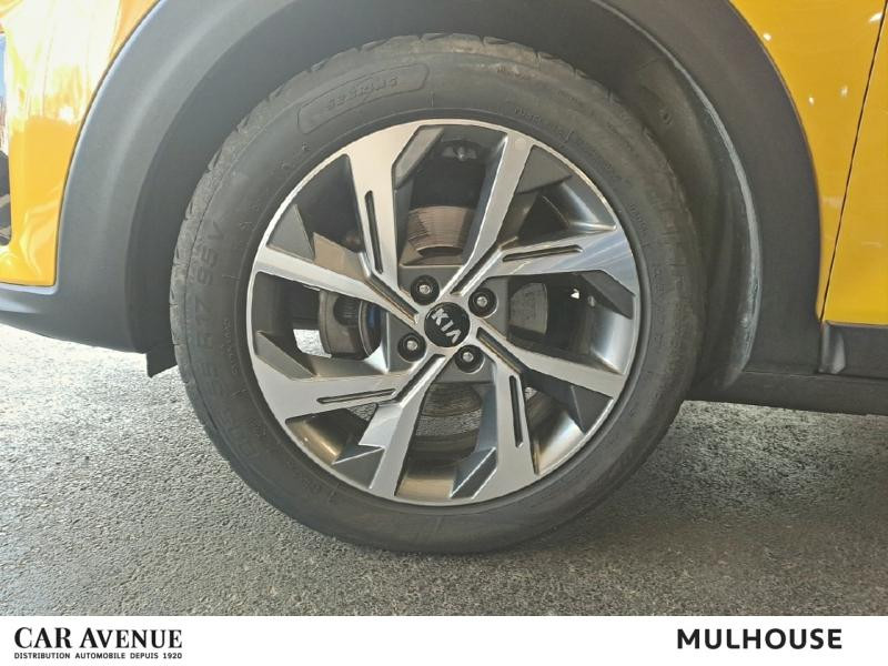 Occasion KIA Stonic 1.0 T-GDi 100ch GT Line garantie 06-2028 2021 Jaune Impérial métallisé / Toit Noir 15490 € à Mulhouse