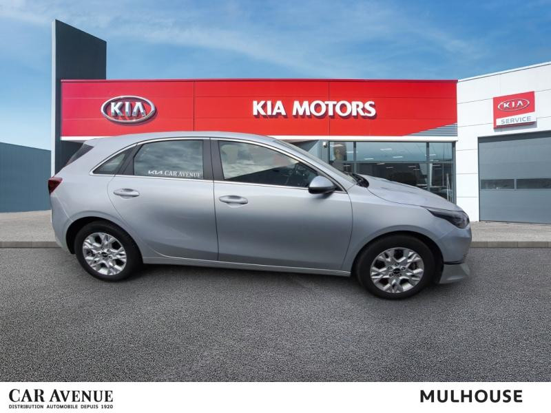 Occasion KIA Ceed 136 Active Business iBVM6 Caméra CarPlay Garantie 02/30 2023 Blanc 21390 € à Mulhouse
