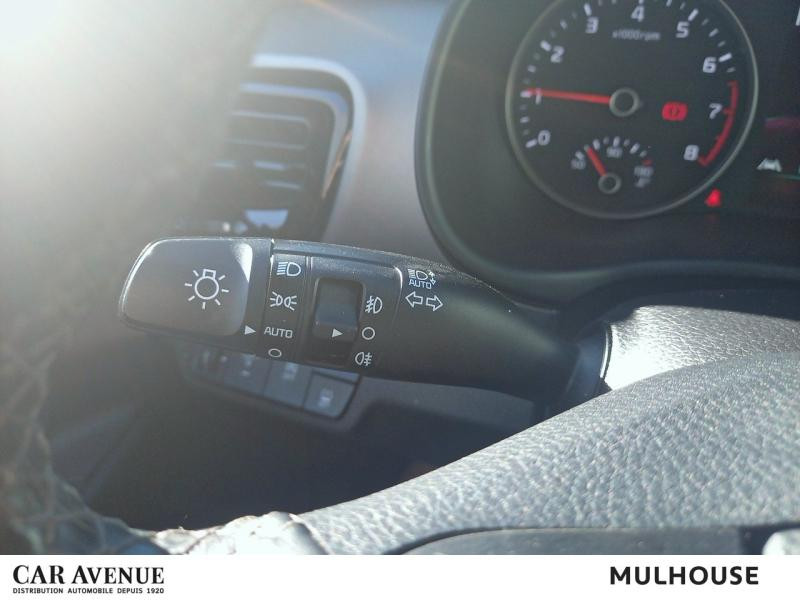 Occasion KIA Stonic 1.0 T-GDi 100ch Active DCT7 GARANTIE 12 MOIS 2023 Blanc 15990 € à Mulhouse