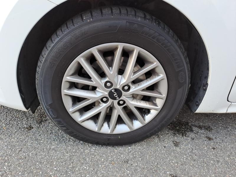 Occasion KIA Rio 1.0 T-GDI 100ch Active GARANTIE 12 MOIS 2023 Blanc 16490 € à Mulhouse