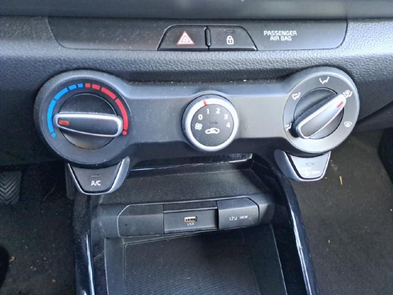 Occasion KIA Rio 1.0 T-GDI 100ch Active GARANTIE 12 MOIS 2023 Blanc 16490 € à Mulhouse