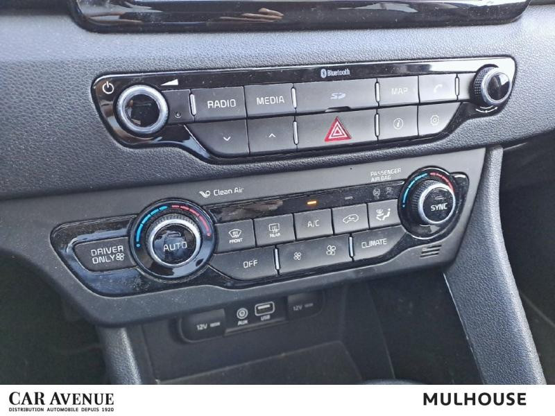 Occasion KIA Niro 1.6 GDi 105ch ISG + électrique 43.5ch Active DCT6 GARANTIE 12 MOIS 2017 Bleu Lagon métallisé 14990 € à Mulhouse